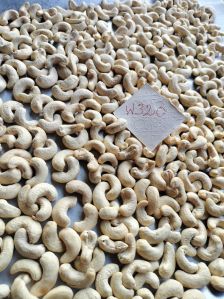 w320 Kaju Cashew Nut