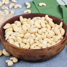 W280 Cashew Nuts