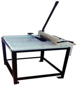 Manual Paper Cutting Machine