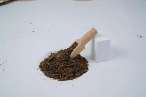 Cow Dung Powder, Color : Brown, Purity : 90%, 100 %