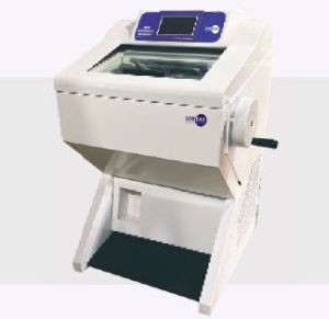 Fully Automatic Cryostat Microtome