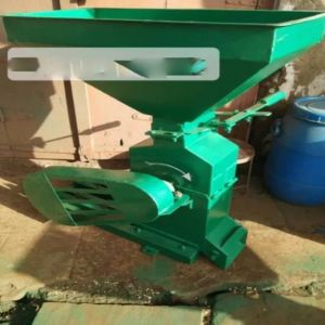 1 TPH Green Poultry Feed Making Machine