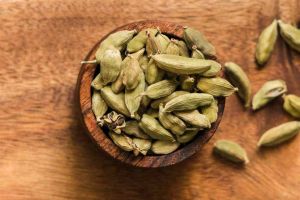 6mm Plus Green Cardamom