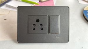 6A L&t Engem Black Modular Switch Plate