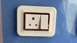 Anchor Roma Urban 3 Module Glossy White Switch Board Plate