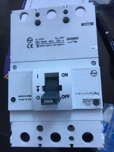 25KA 160A MCCB