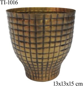 TI-1016 Iron Flower Vases