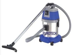 Wet And Dry Vacuum Cleaner