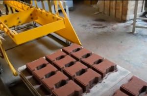 Fully Automatic Color Paver Block Making Machine