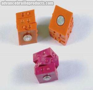 Cube Pocket Braille Learning Device