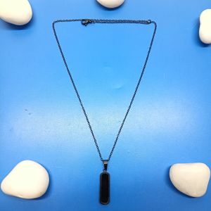 Black Matte Vertical Bar Pendant