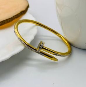Twist anti-tarnish Women Bracelet