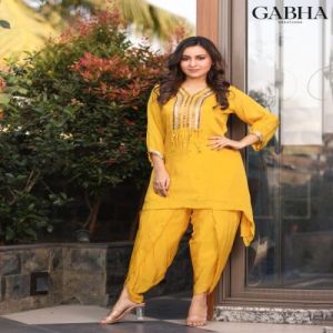 Chinnon Embroidery Women Co-ord Set