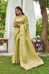 Ladies Pista Sarees