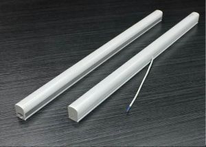 Plastic Aluminum 10 Watt T5 LED Tube Light
