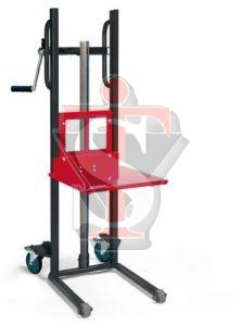 Material Lifting Machine
