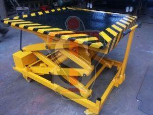 Scissor Platform Lift
