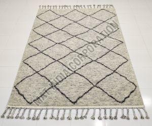 Hand Knotted Wool Rug