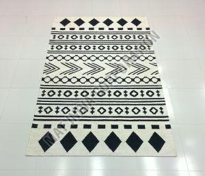 Hand Woven Outdoor Rug