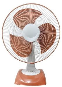 Curve Table Fan