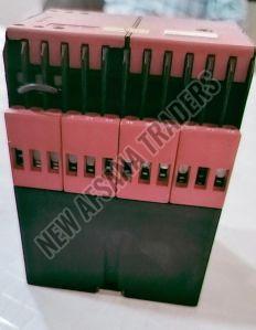 Schneider XPSAT5110 Safety Relay